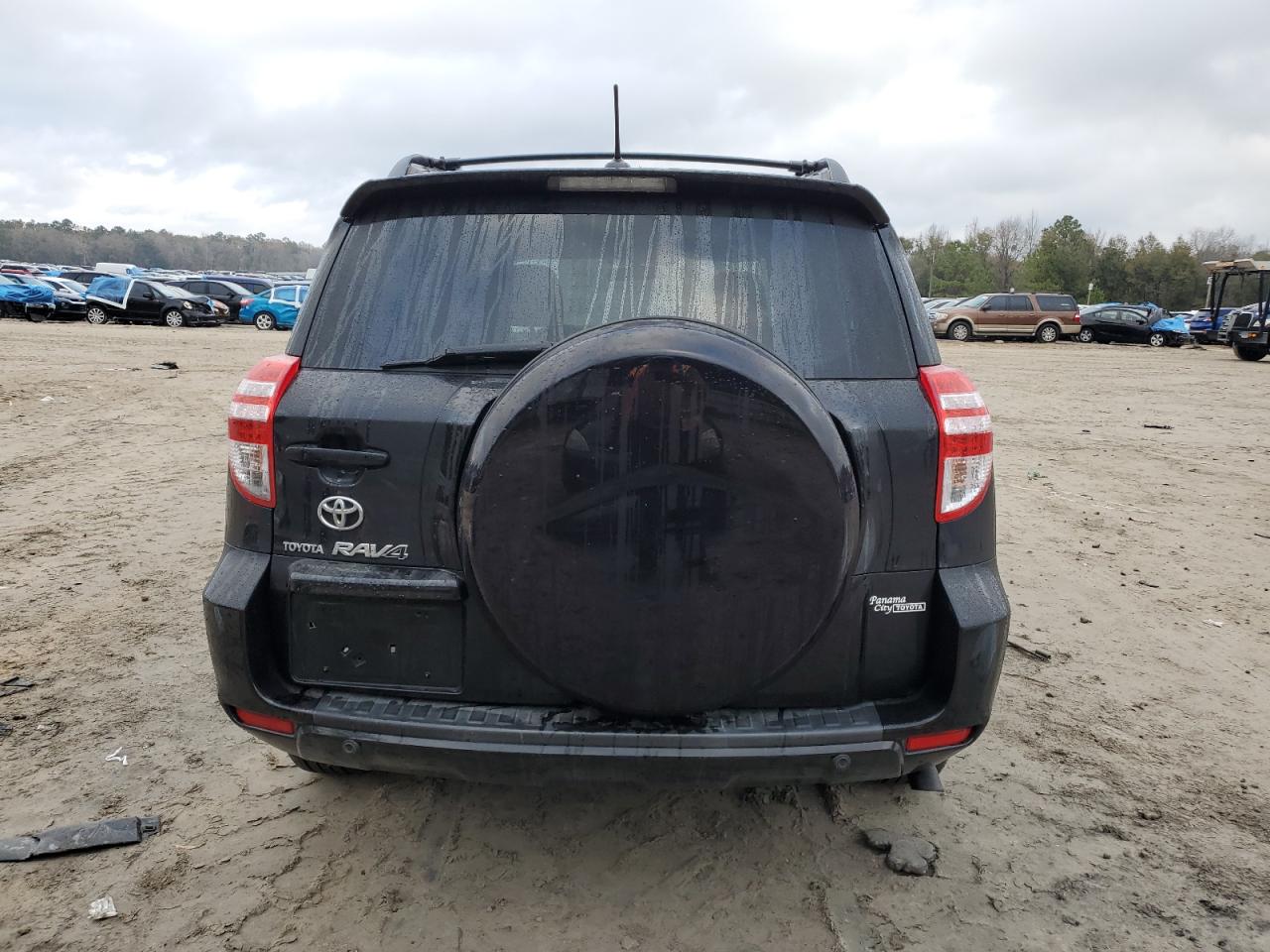 2010 Toyota RAV 4 - Image 6