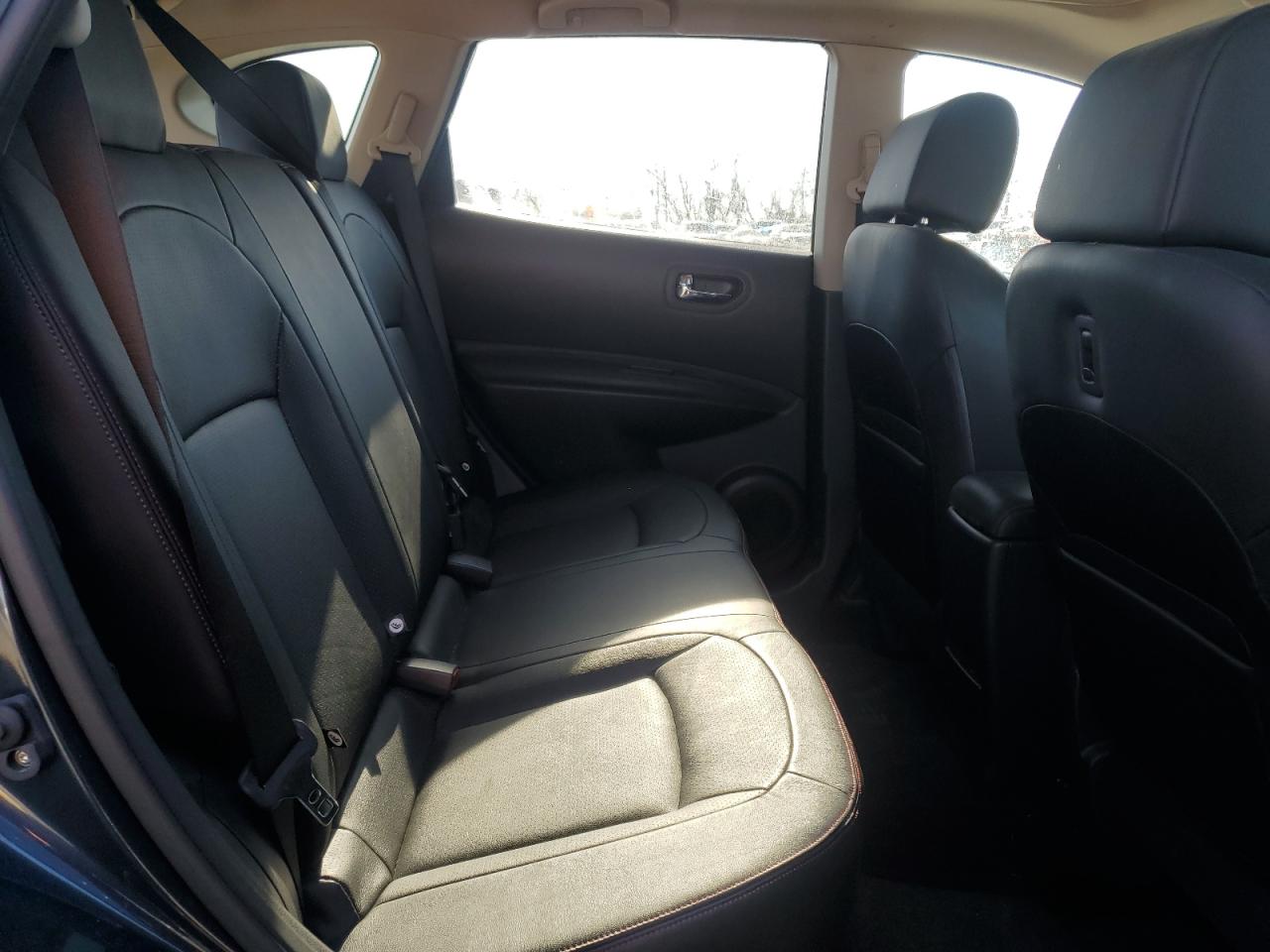 2013 Nissan Rogue - Image 11