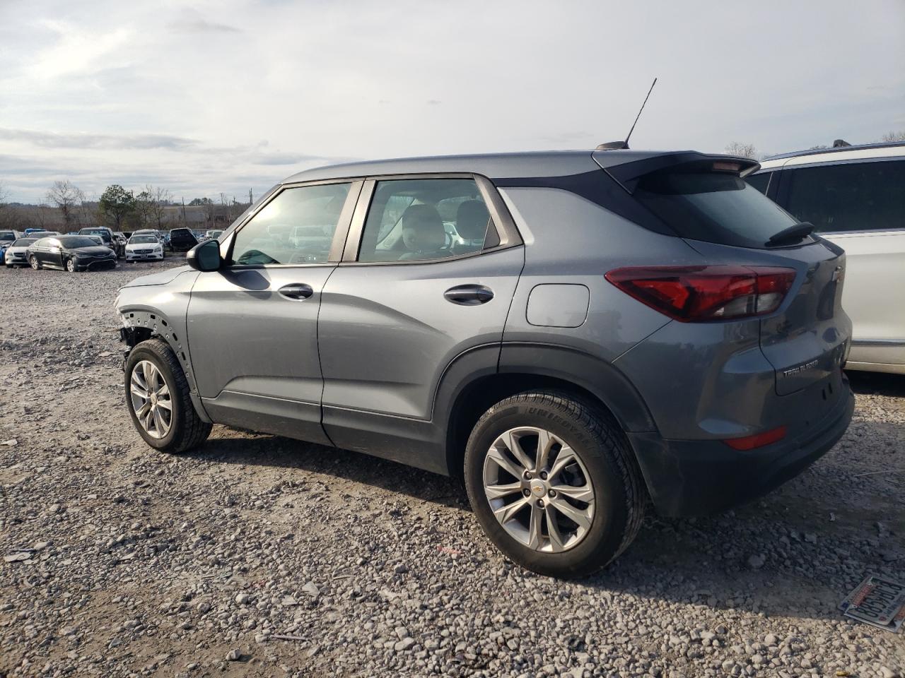 2021 Chevrolet TrailBlazer - Image 2