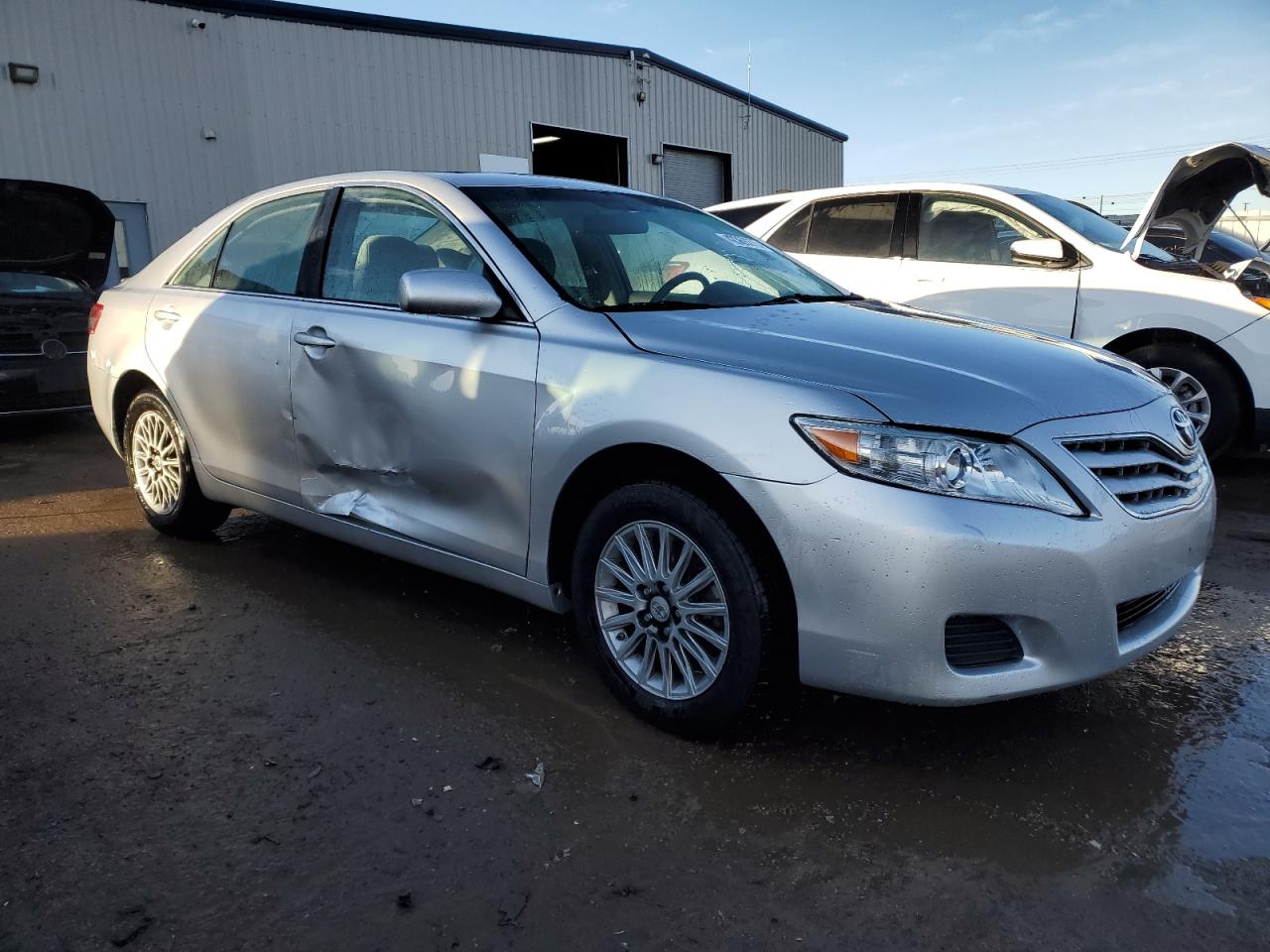 2010 Toyota Camry - Image 4