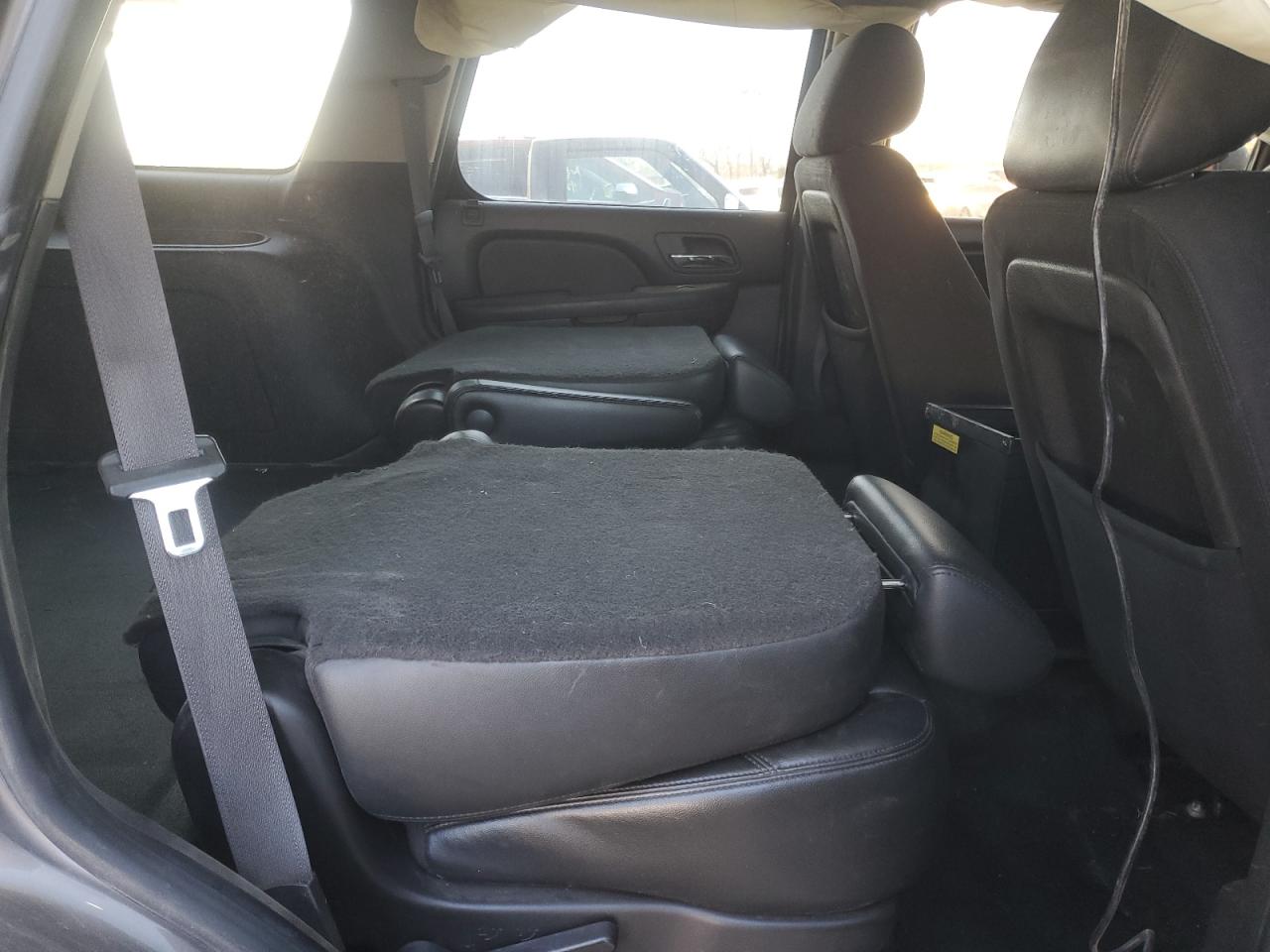 2014 Chevrolet Tahoe - Image 11