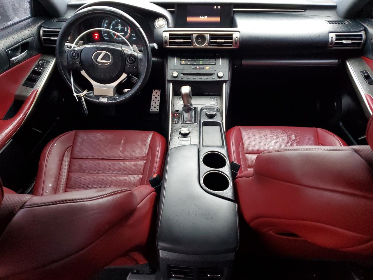 2015 Lexus IS - Image 8