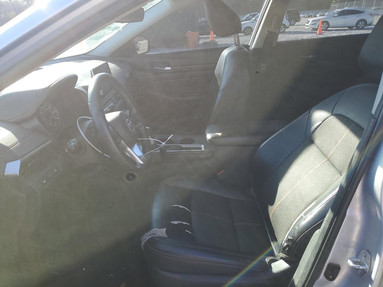 2019 Nissan Altima - Image 7