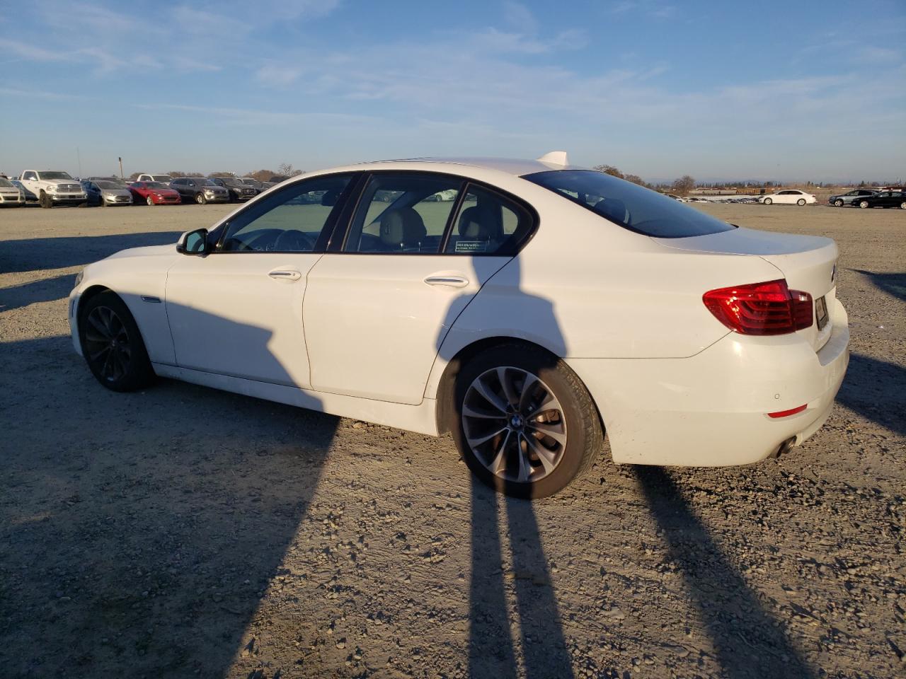 2015 BMW 5er - Image 2