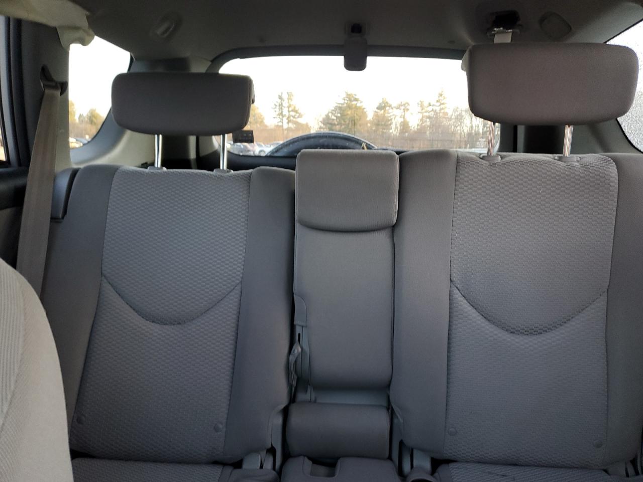 2006 Toyota RAV 4 - Image 10