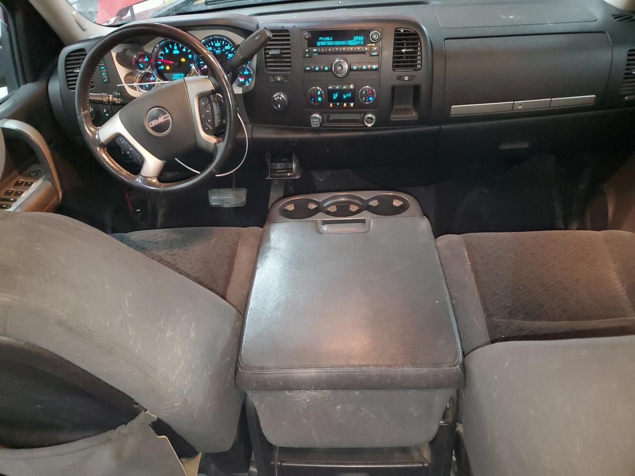 2007 GMC Sierra - Image 8