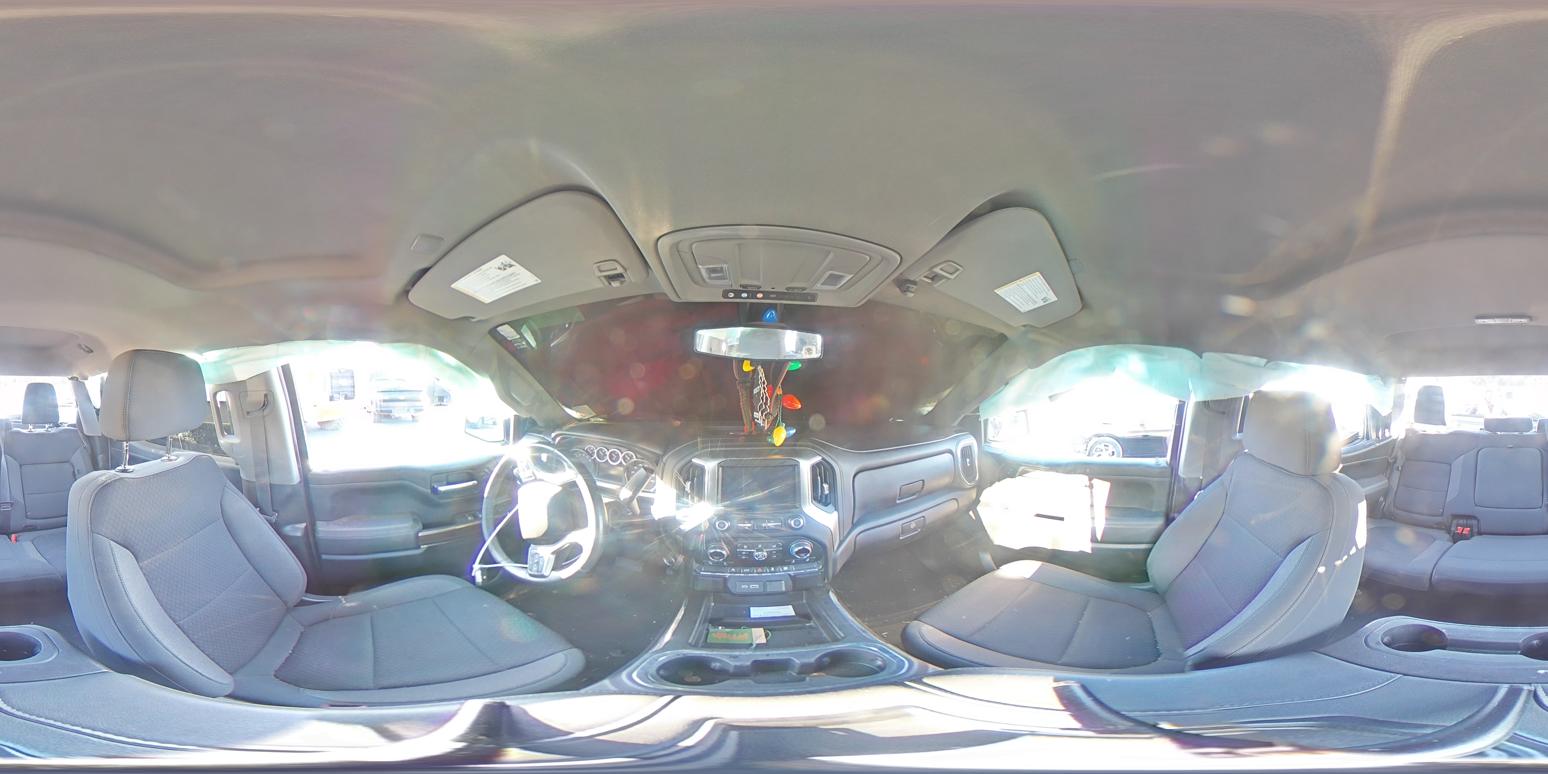 2021 Chevrolet Silverado - Image 13