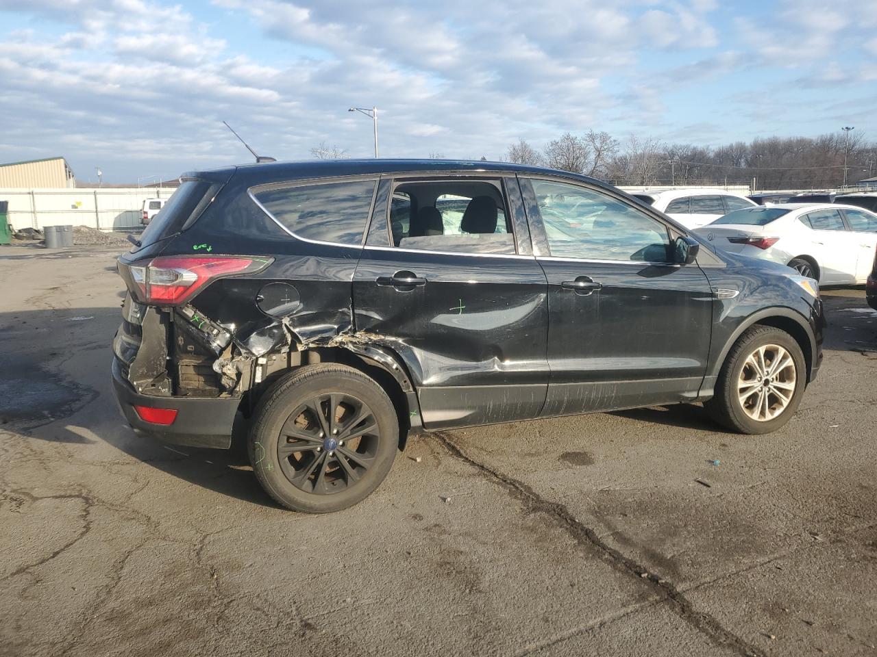 2017 Ford Escape - Image 3