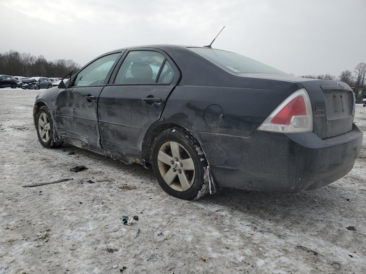 2008 Ford Fusion - Image 2