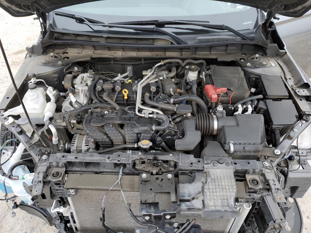 2021 Nissan Altima - Image 11