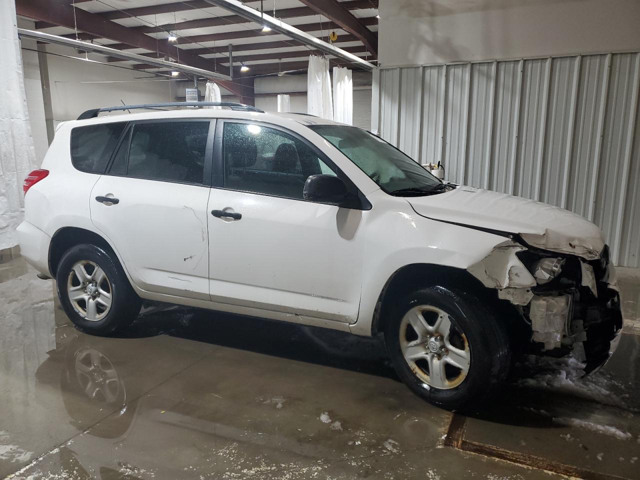 2010 Toyota RAV 4 - Image 4