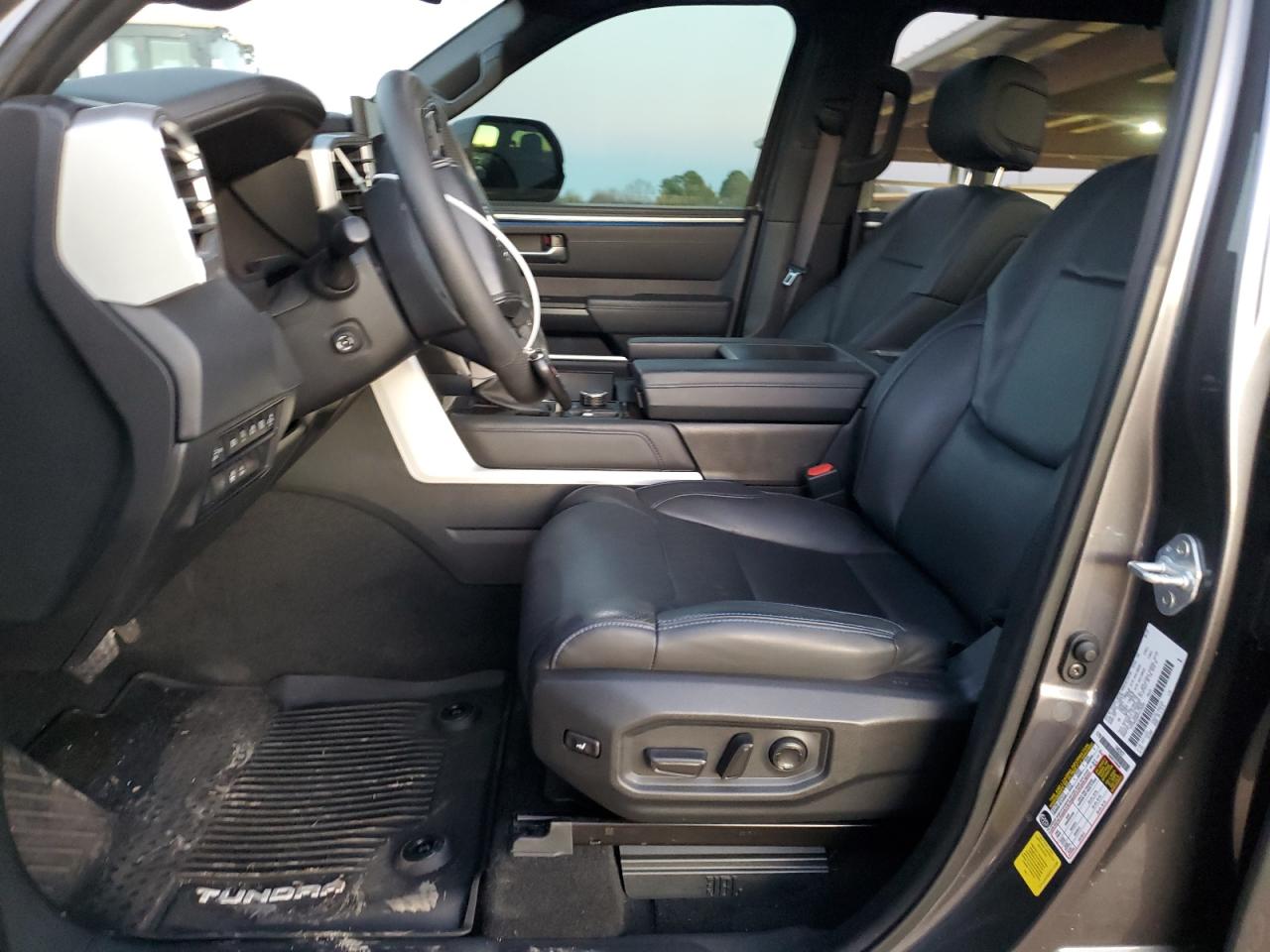 2023 Toyota Tundra - Image 7