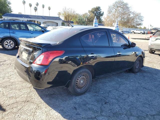 NISSAN VERSA 2016 Чорний