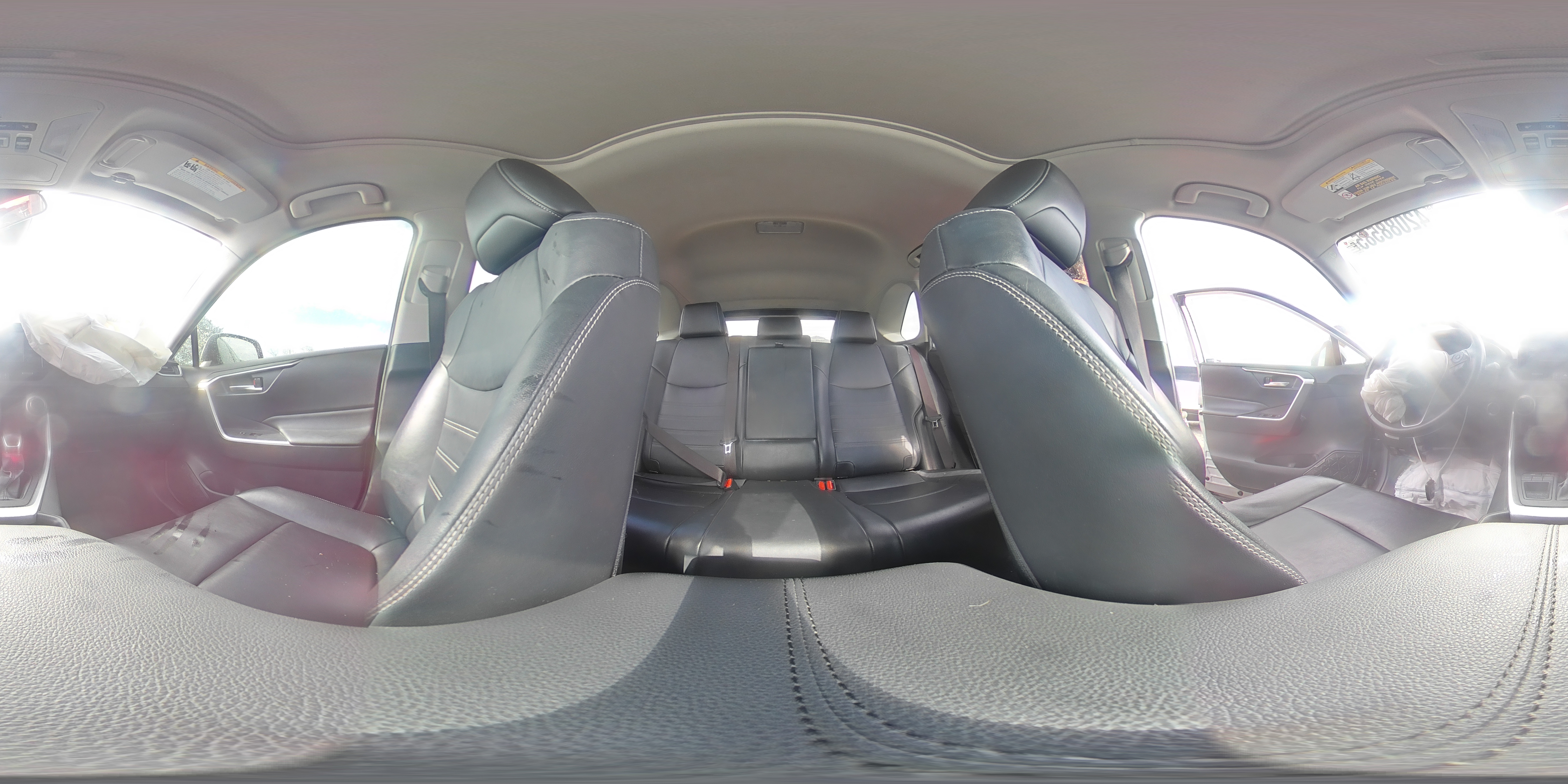 2019 Toyota RAV 4 - Image 14