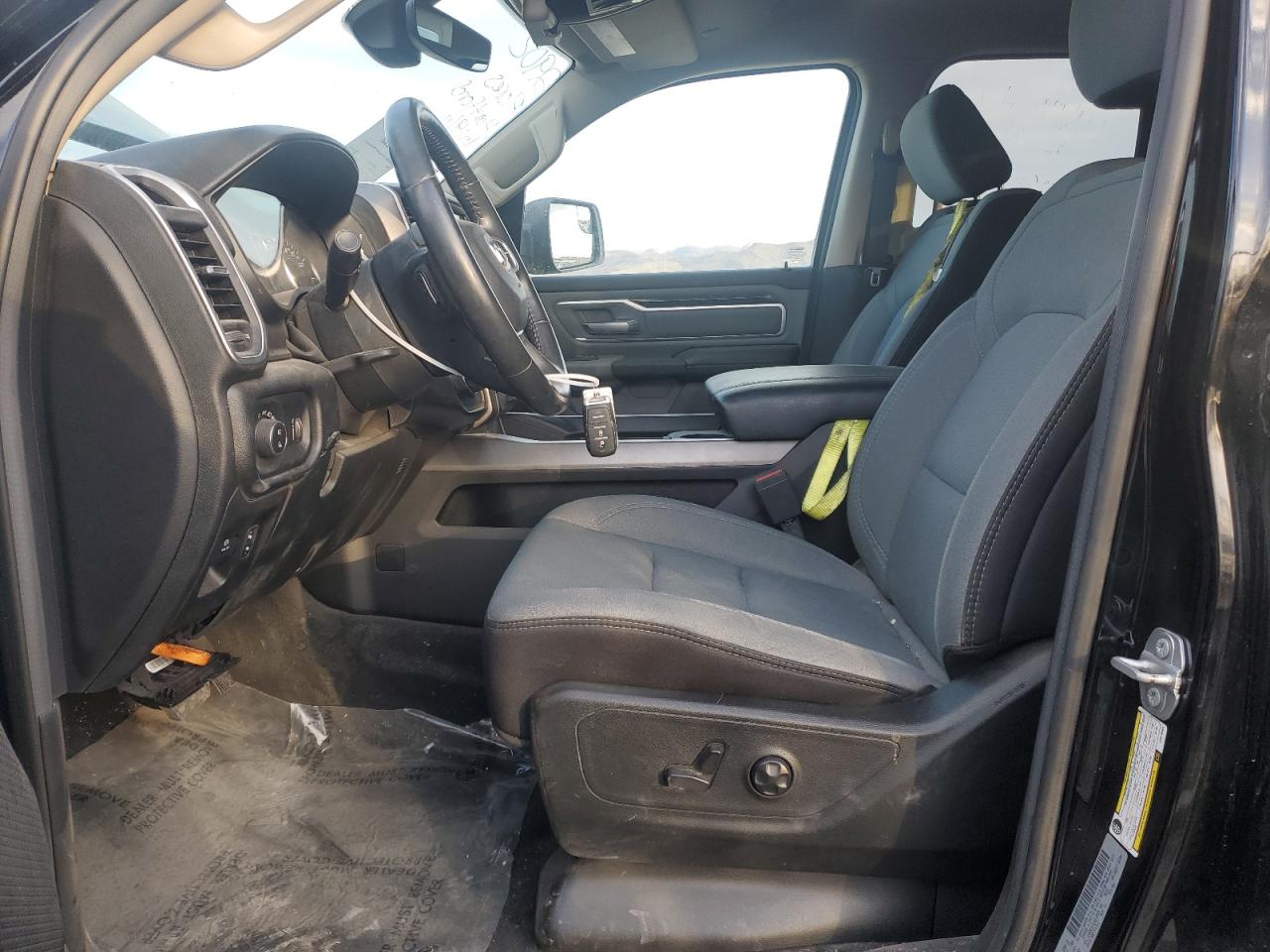 2020 RAM 1500 - Image 7