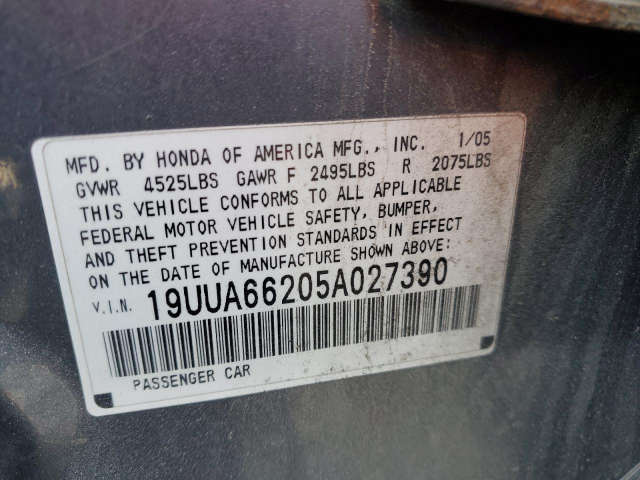 2005 Acura TL - Image 12