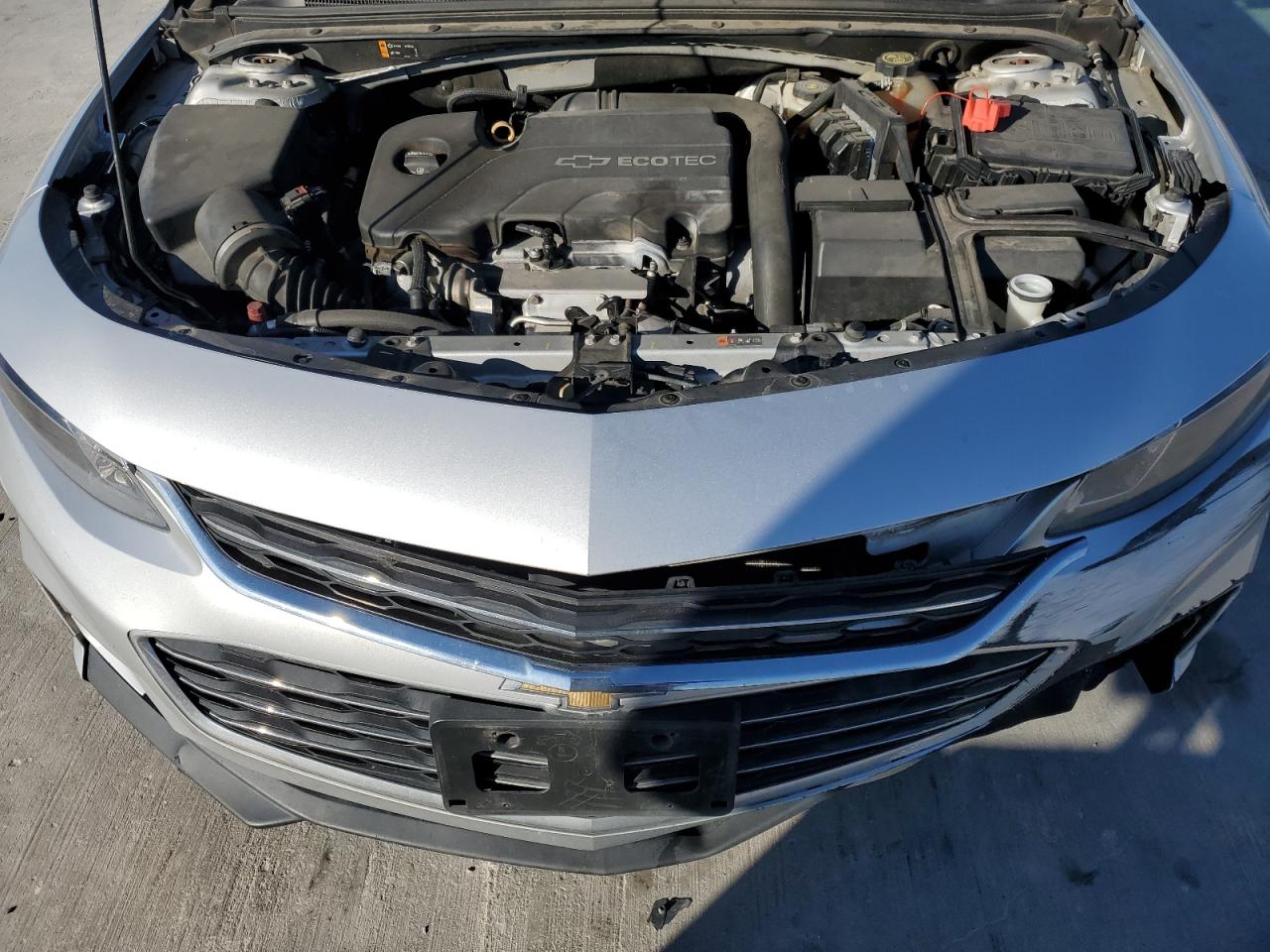 2016 Chevrolet Malibu - Image 11