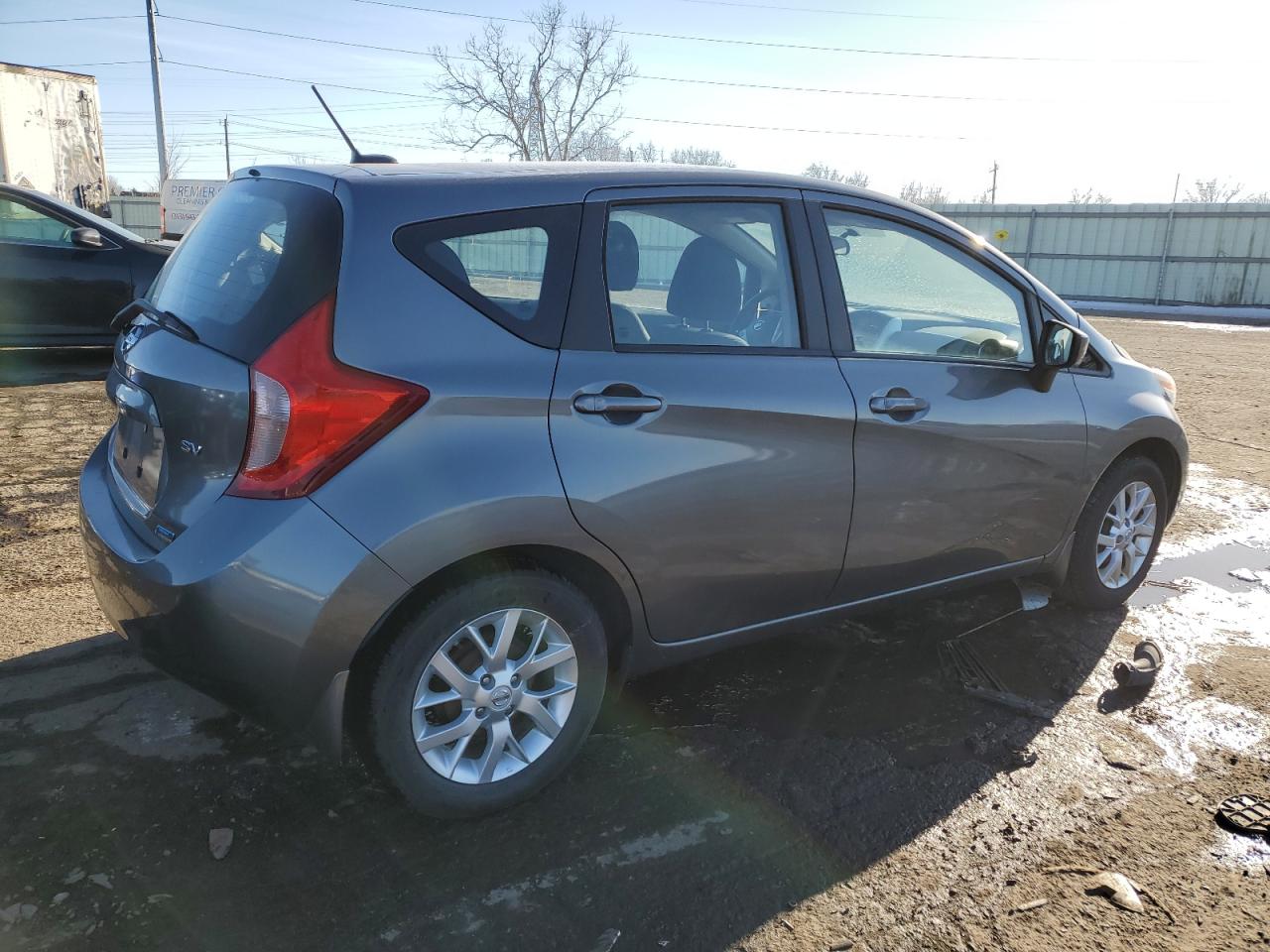 2016 Nissan Versa - Image 3