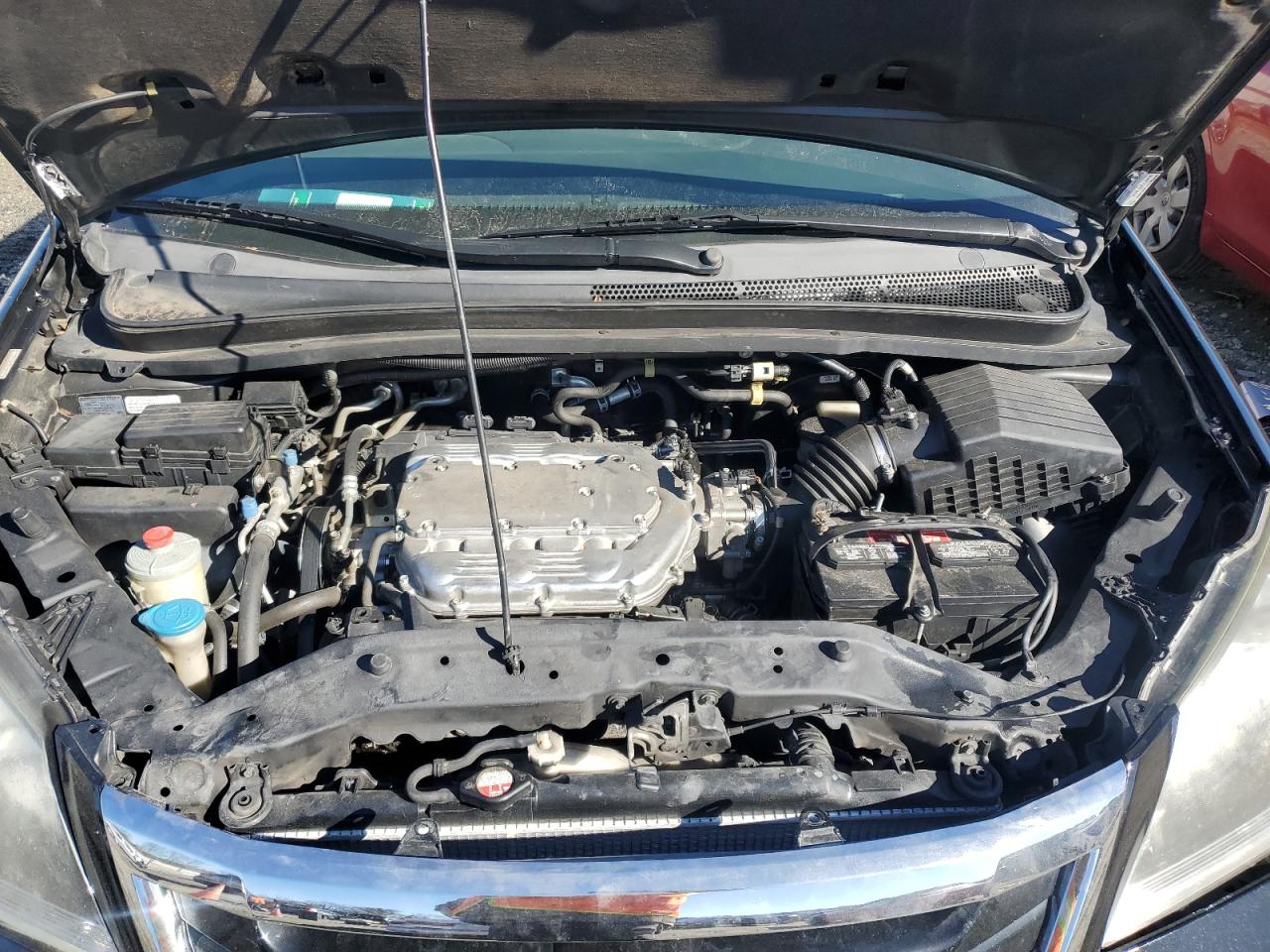 2010 Honda Odyssey - Image 13