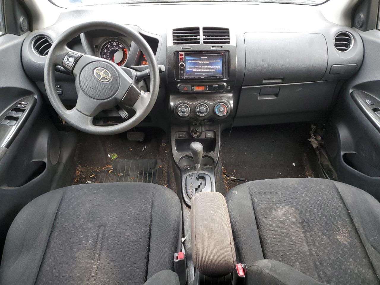 2009 Scion xD - Image 8