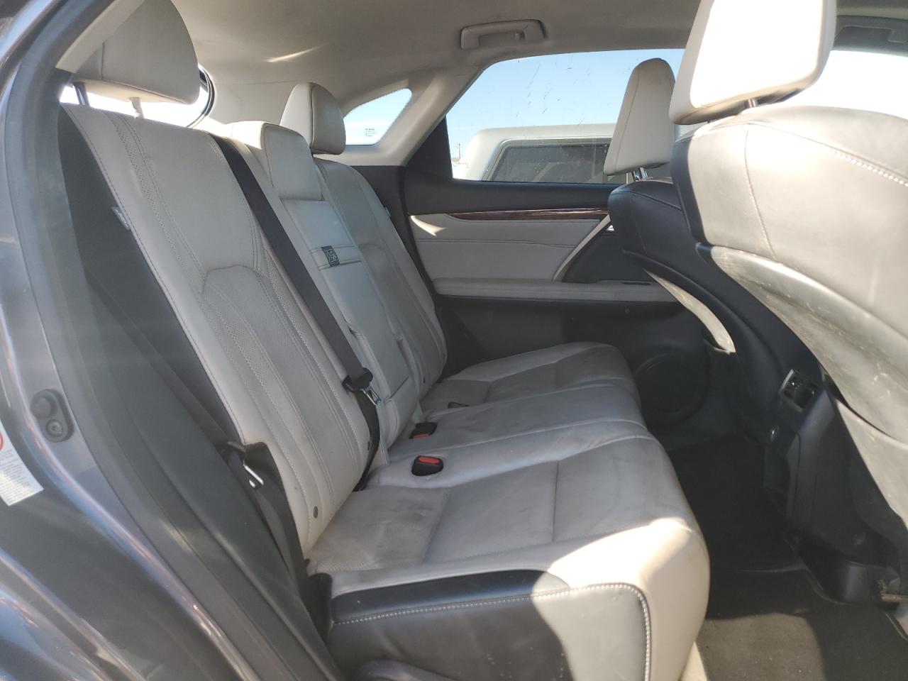 2016 Lexus RX - Image 11