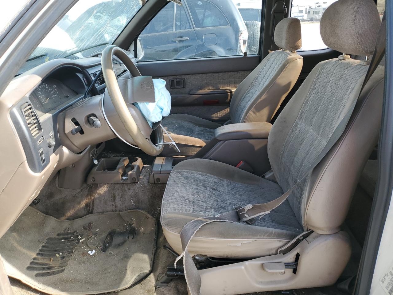 1998 Toyota Tacoma - Image 7