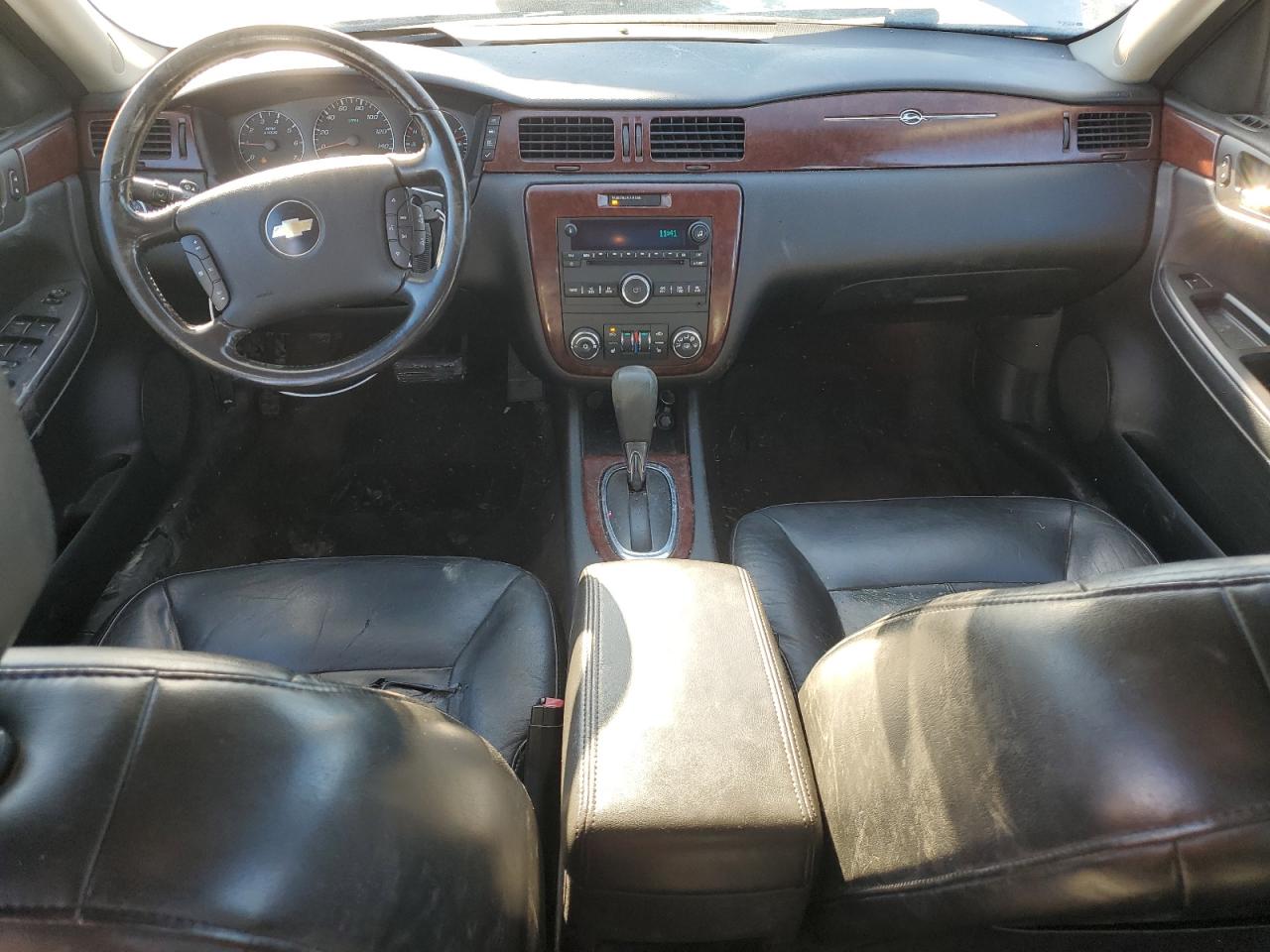2006 Chevrolet Impala - Image 8
