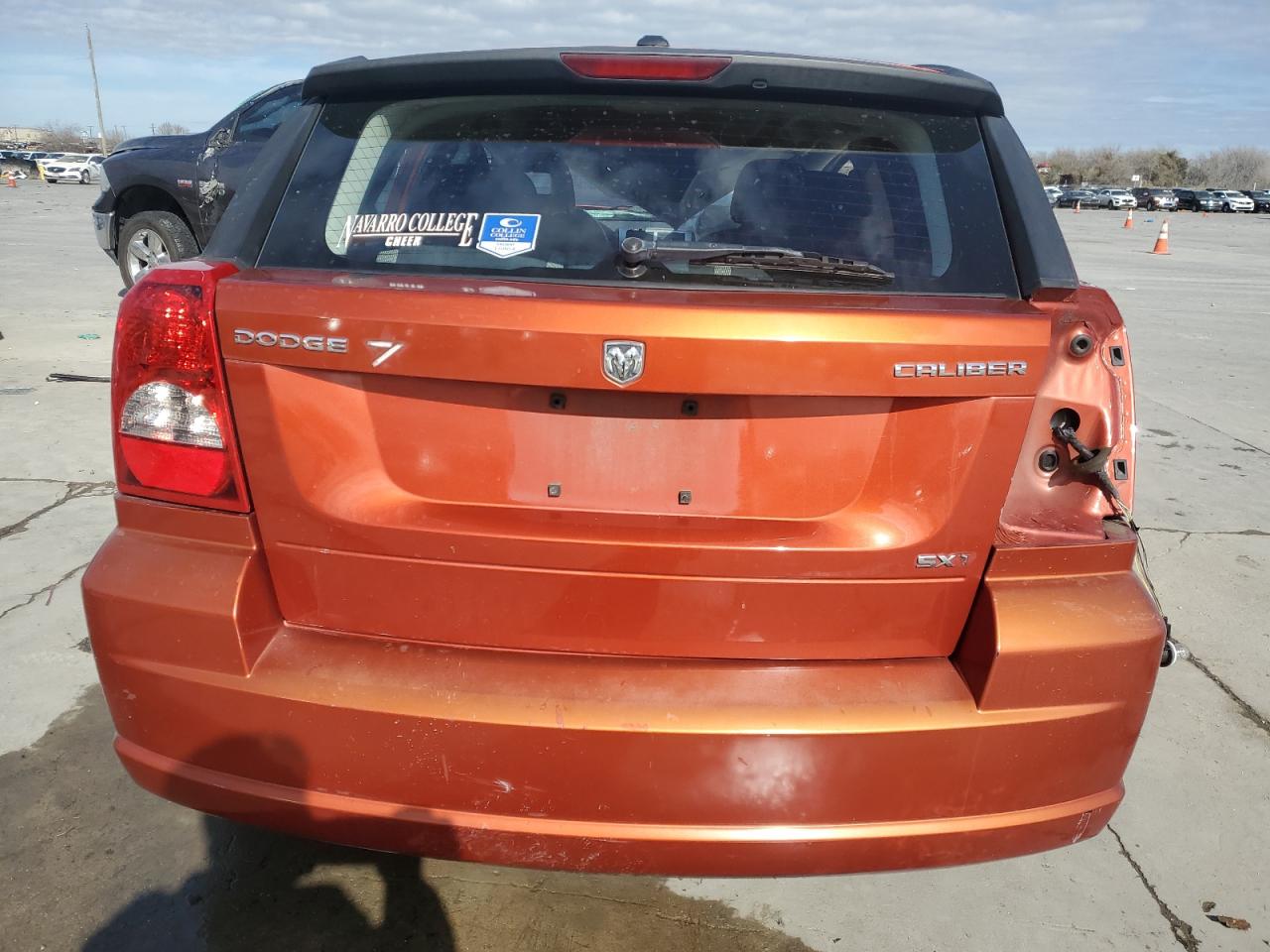 2009 Dodge Caliber - Image 6