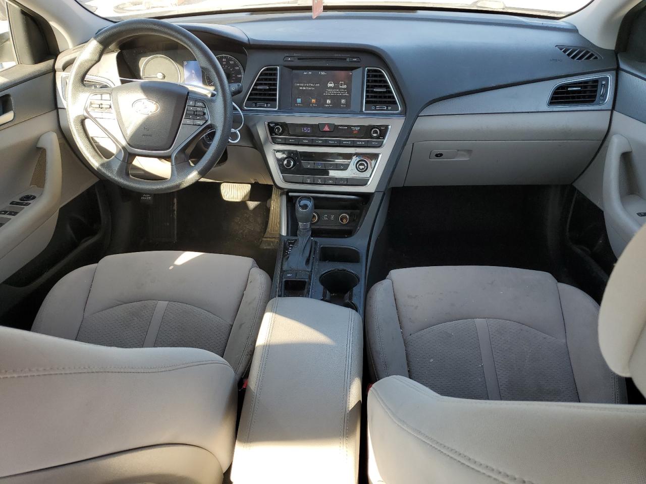 2016 Hyundai Sonata - Image 8