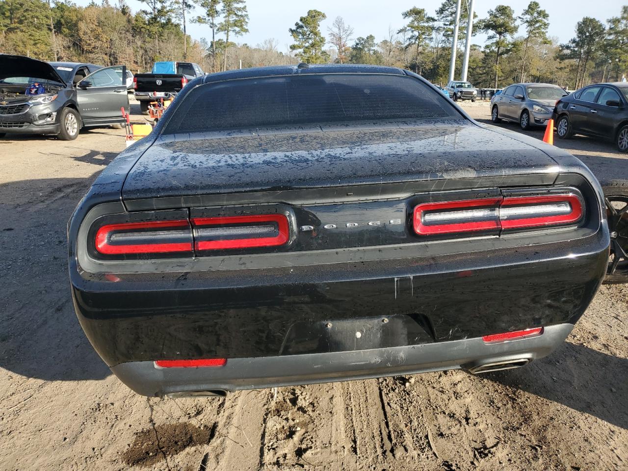 2015 Dodge Challenger - Image 6