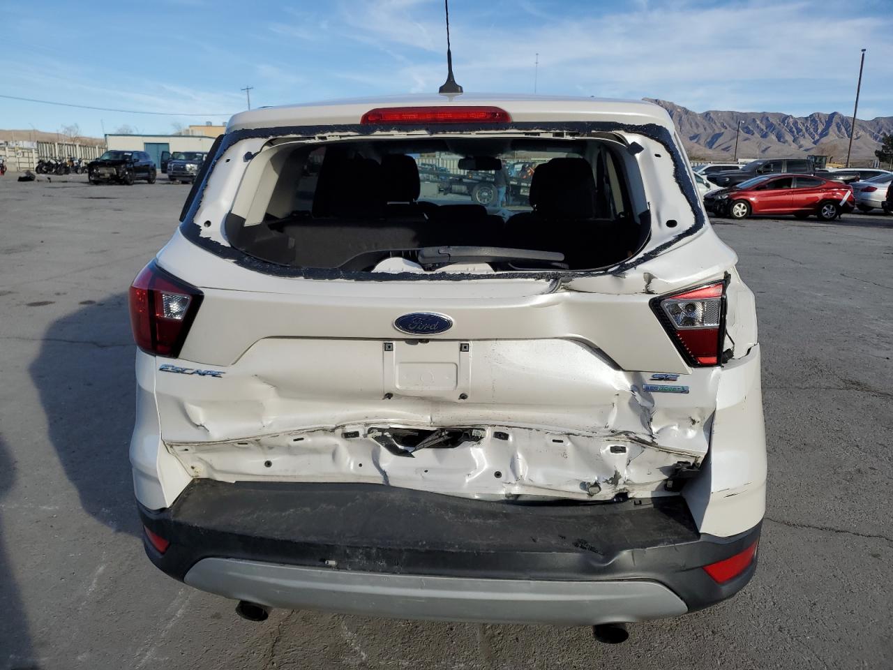 2019 Ford Escape - Image 6