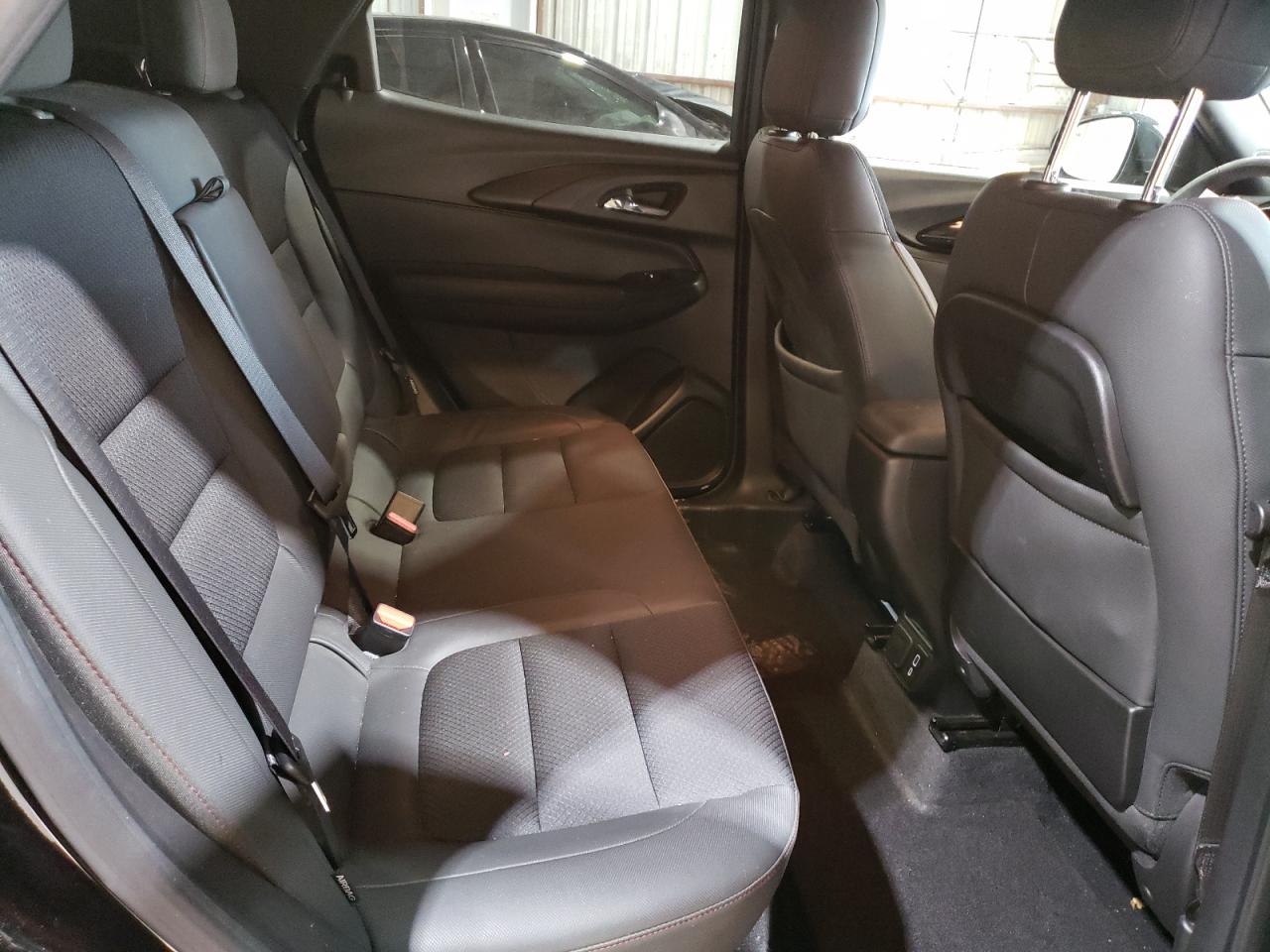 2021 Chevrolet TrailBlazer - Image 12