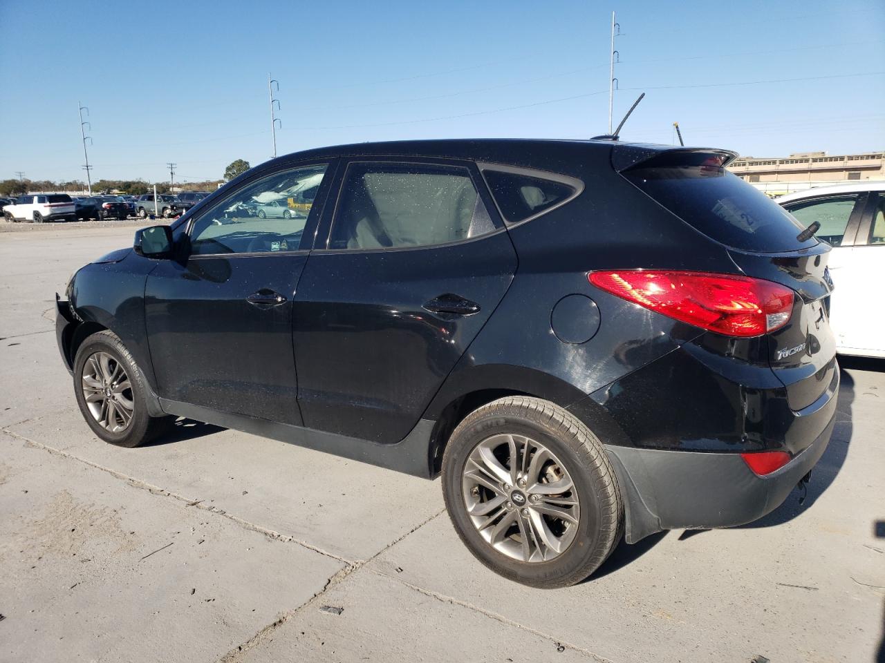 2014 Hyundai Tucson - Image 2