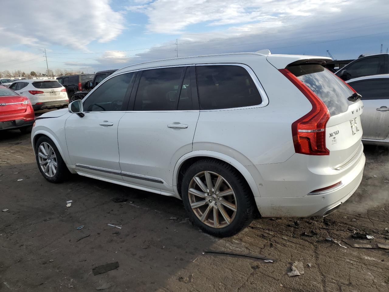 2016 Volvo XC90 - Image 2