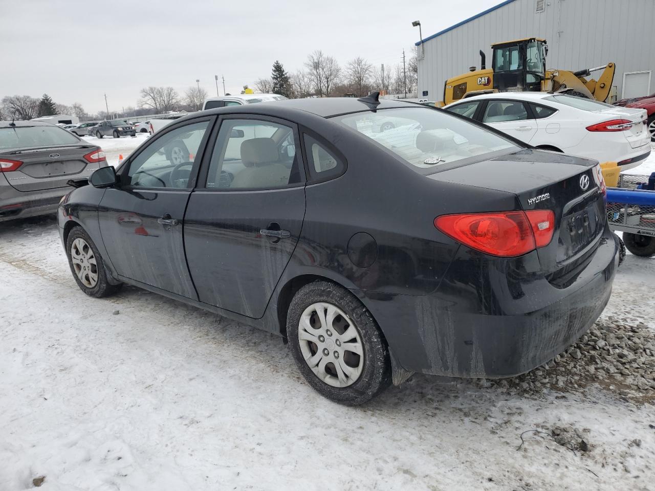 2009 Hyundai Elantra - Image 2