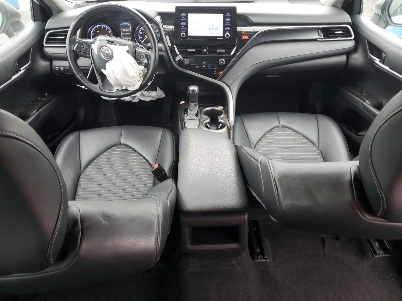 2021 Toyota Camry - Image 8