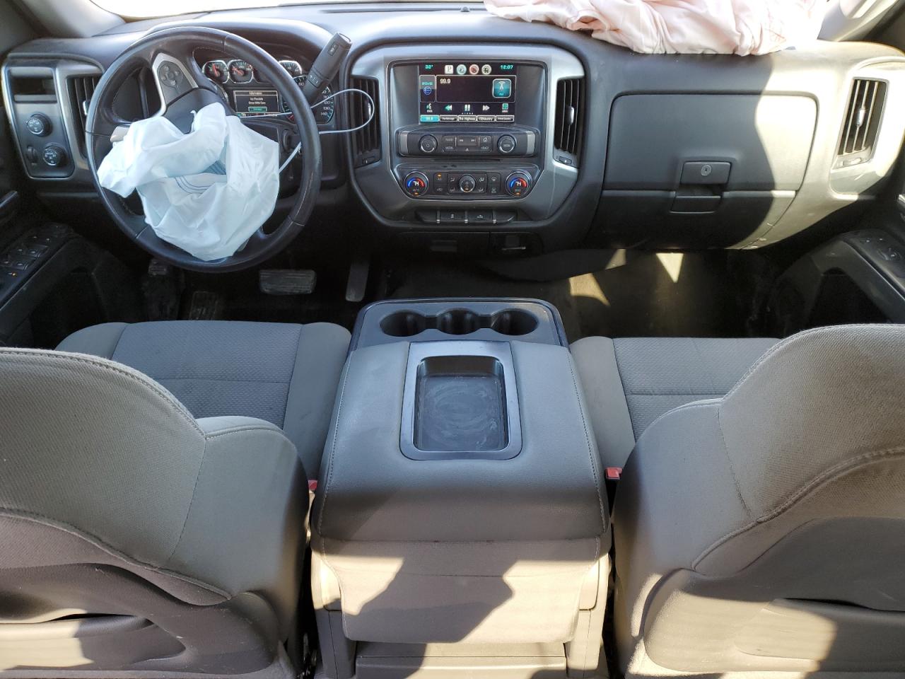 2015 Chevrolet Silverado - Image 8