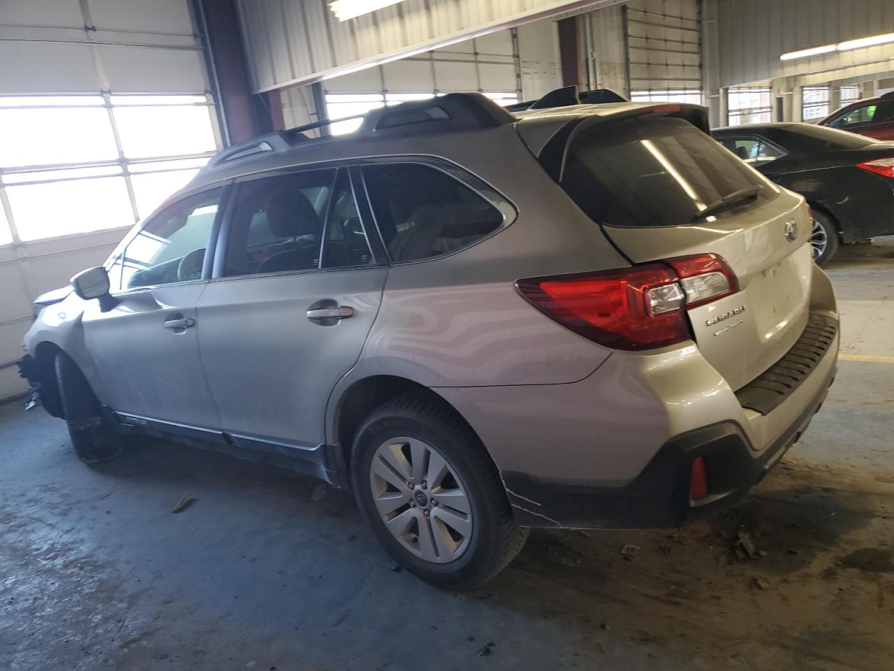 2018 Subaru Outback - Image 2