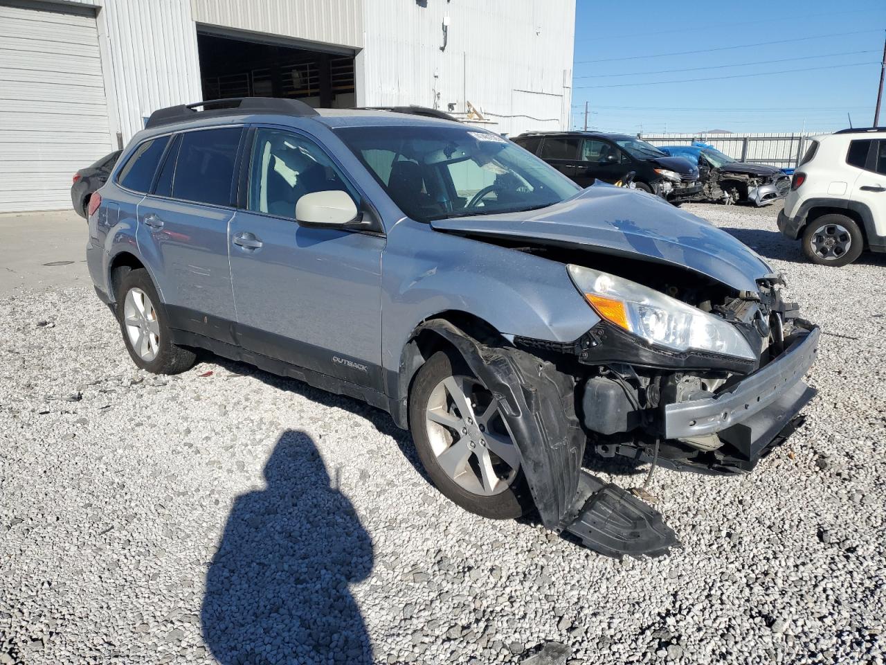 2013 Subaru Outback - Image 4