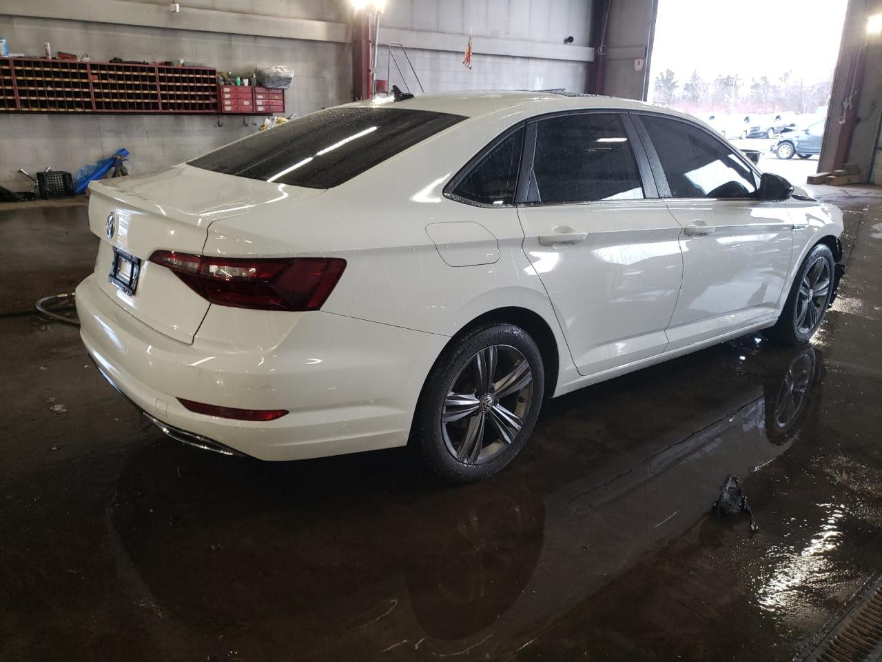 2021 Volkswagen Jetta - Image 3