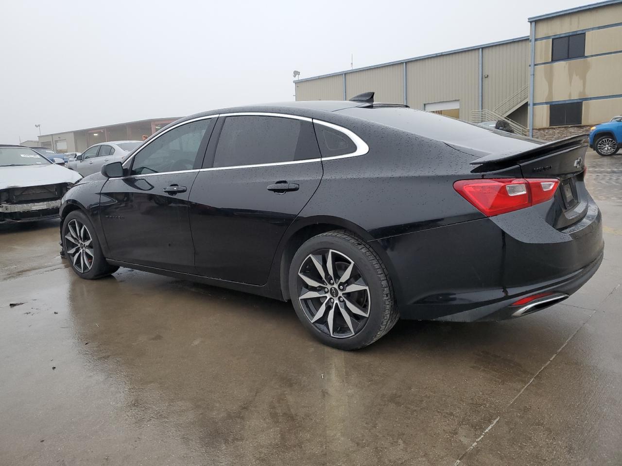 2020 Chevrolet Malibu - Image 2