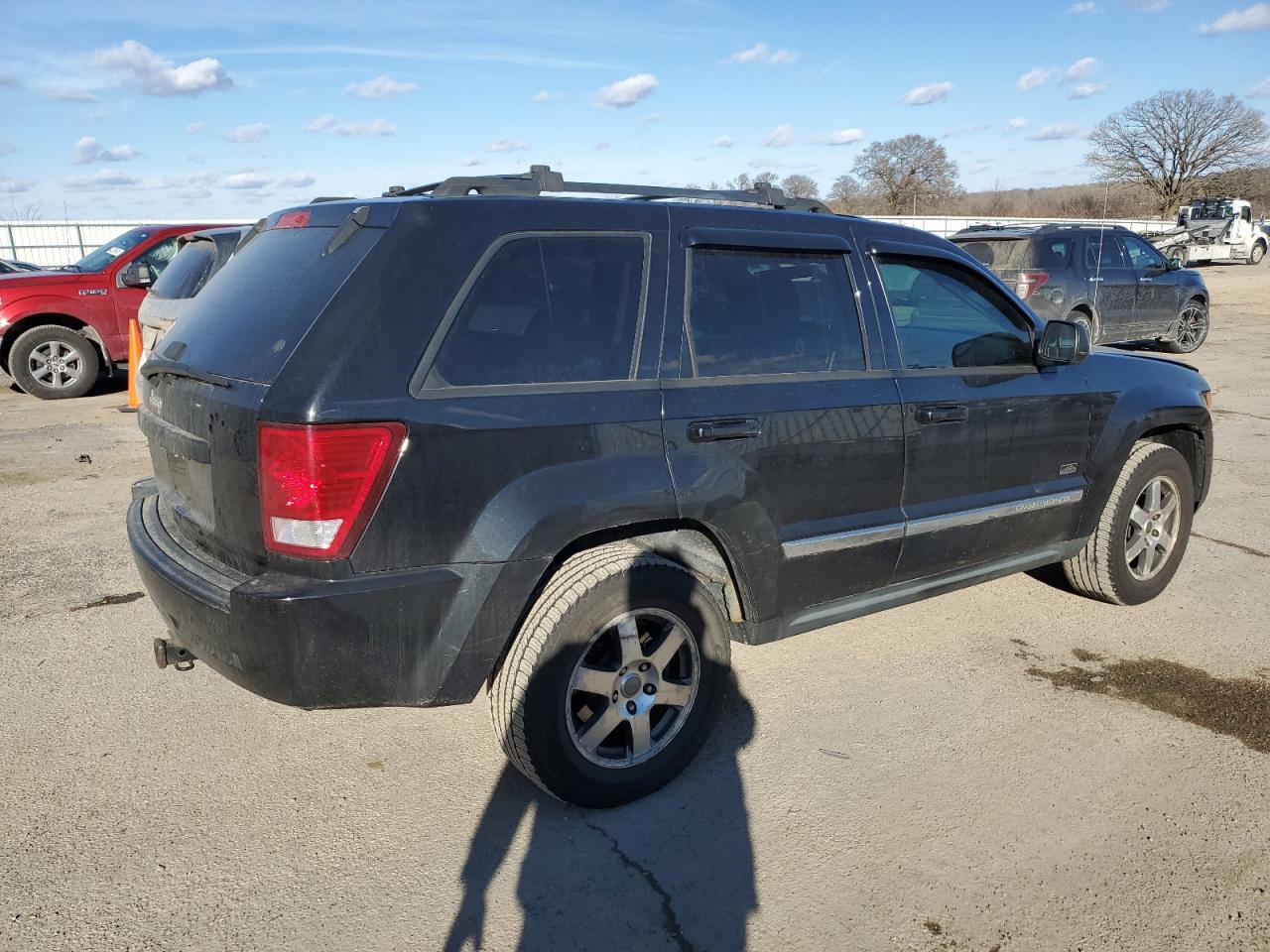 2009 Jeep Grand Cherokee - Image 3