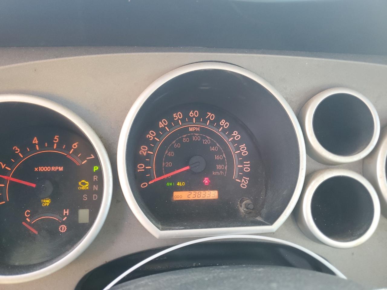 2012 Toyota Tundra - Image 9