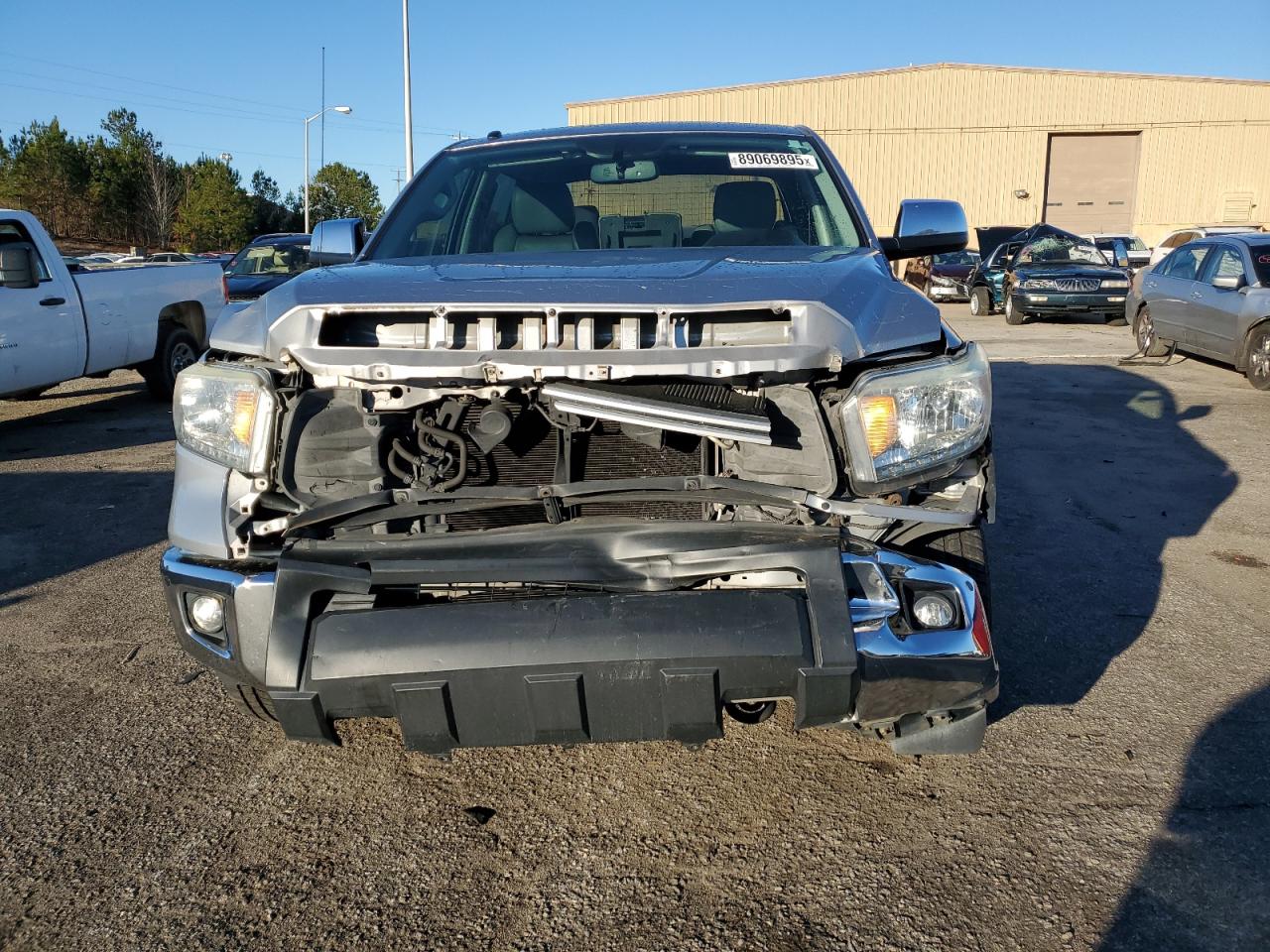 2014 Toyota Tundra - Image 5
