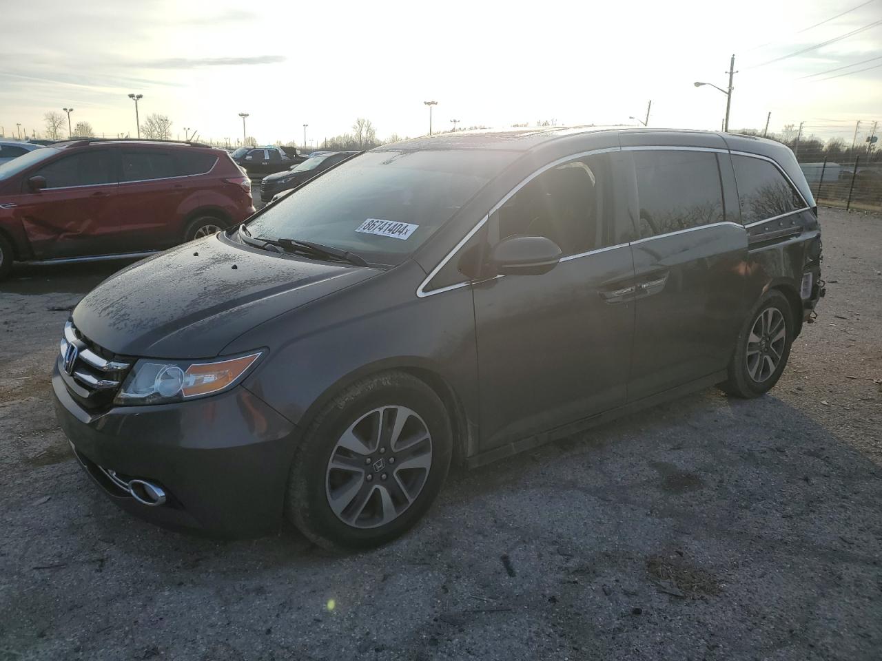 VIN 5FNRL5H91EB017686 2014 HONDA ODYSSEY no.1