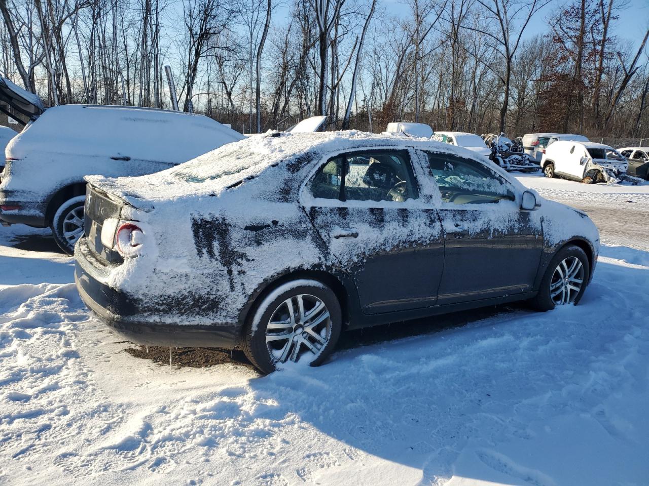 2006 Volkswagen Jetta - Image 3