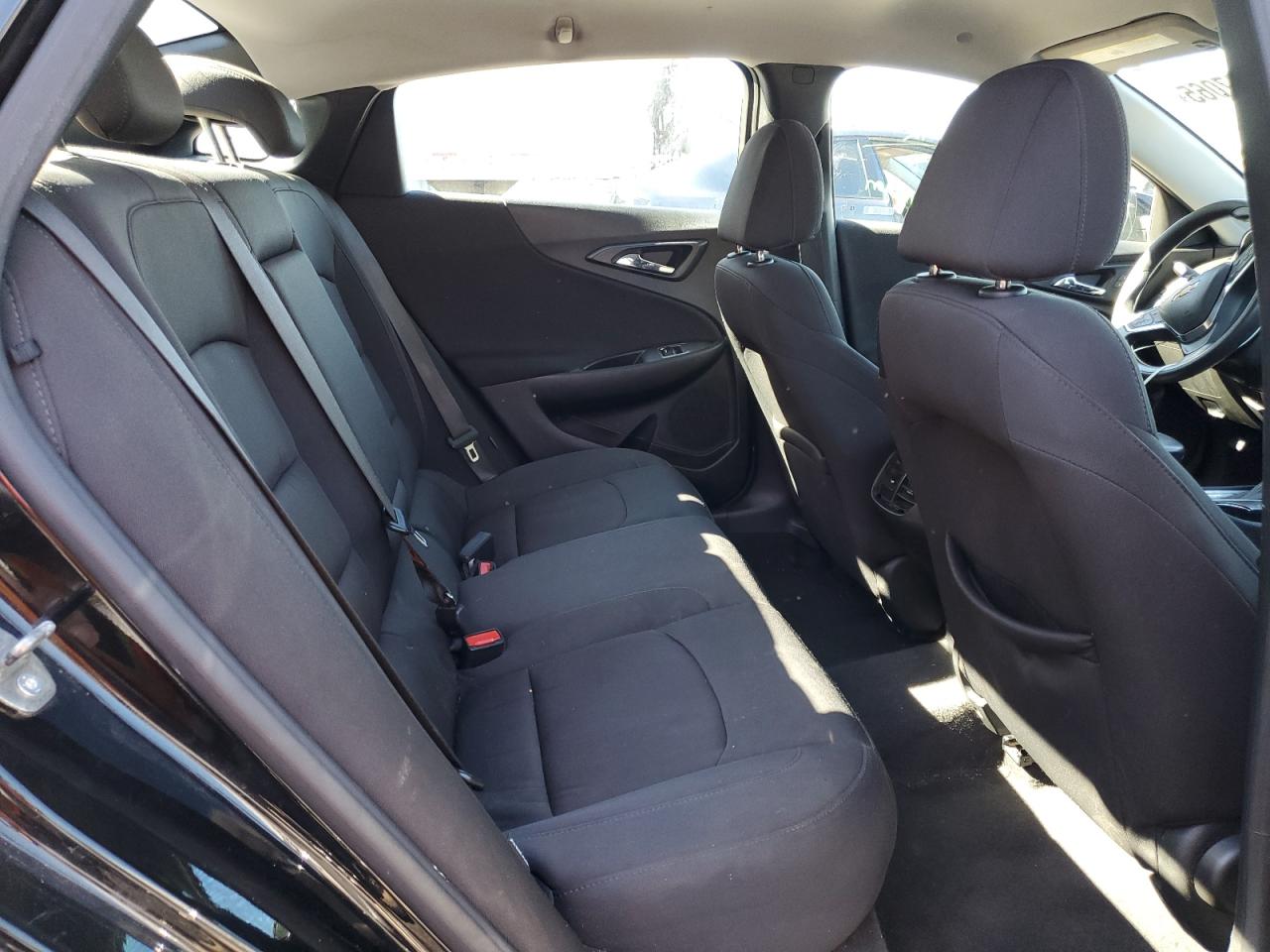 2020 Chevrolet Malibu - Image 11