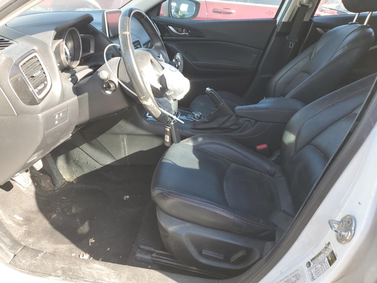 2014 Mazda 3 - Image 7
