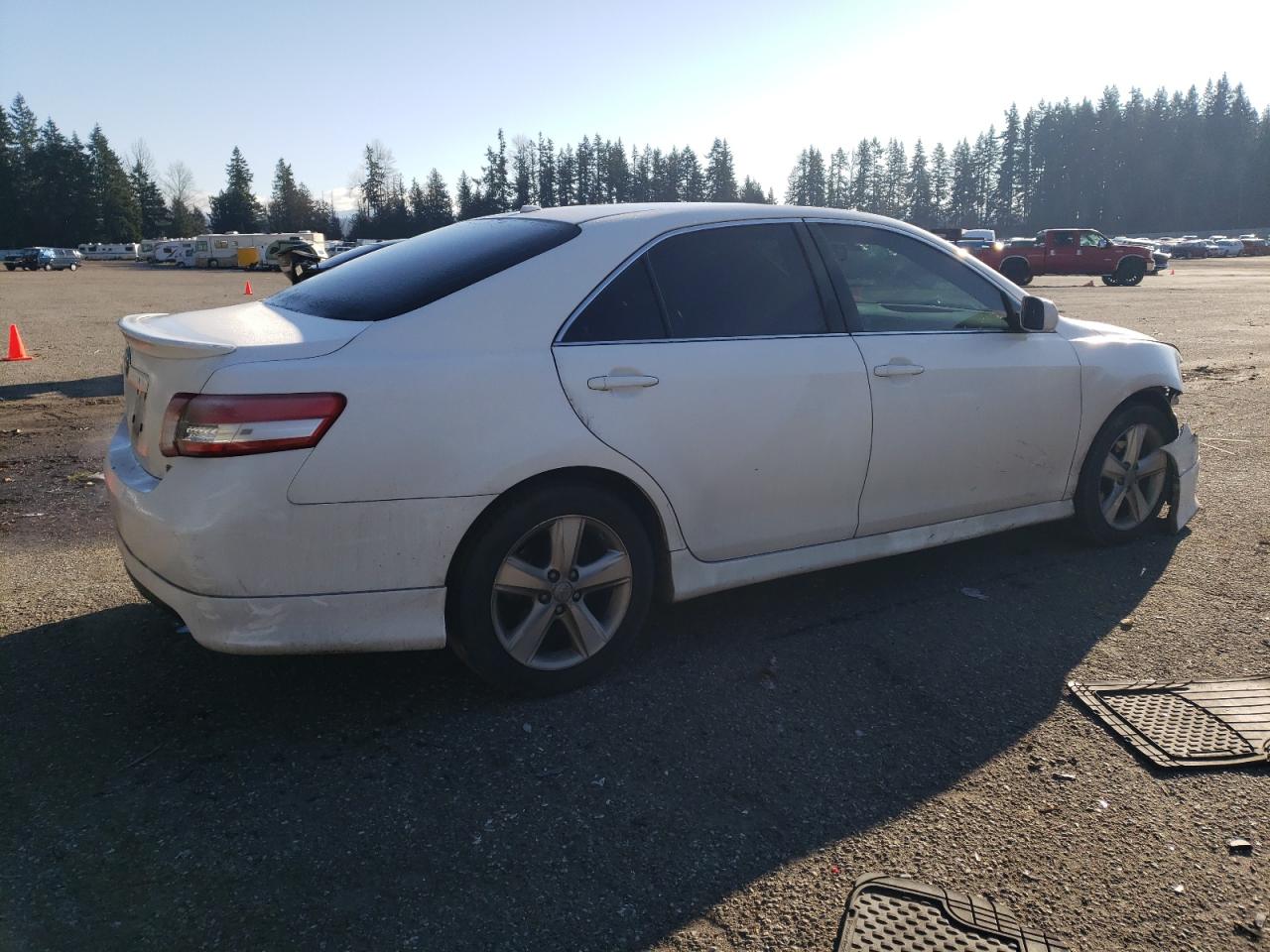 2011 Toyota Camry - Image 3