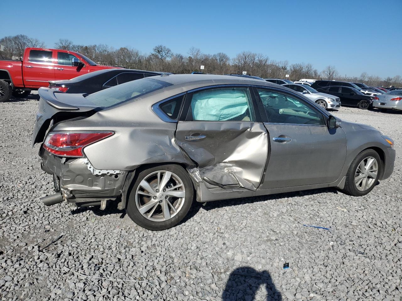 2015 Nissan Altima - Image 3